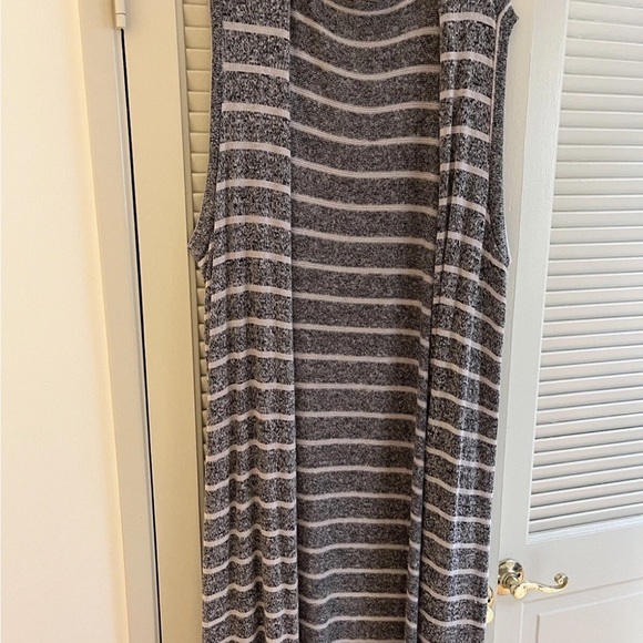 Avenue Thin Knit Striped Open Front Long Cardigan Size 18/20 - Picture 1 of 4
